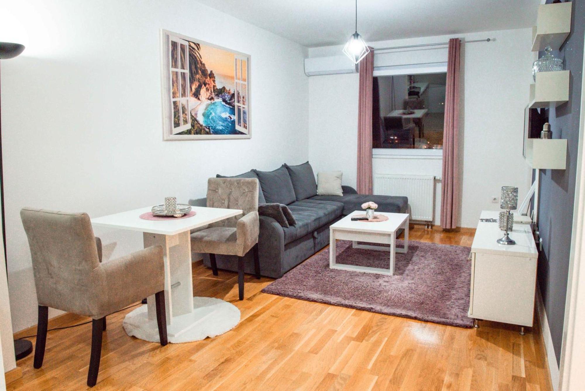 Apartman Royal 2 Doboj Exteriér fotografie